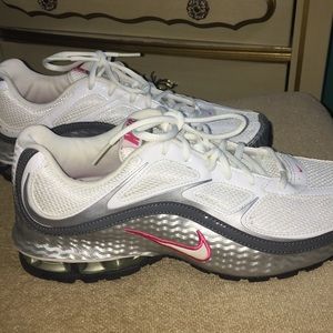Nike REAX women’s running shoes